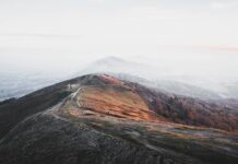 Ile czasu zajmuje zwiedzanie Skalnego Miasta w Czechach?