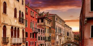 Jak jest gondolą po angielsku?