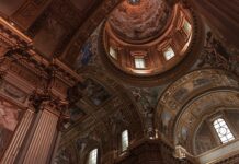 Ile się jedzie z Rzymu nad morze?