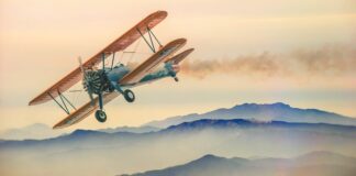 Ile leci samolot Warszawa Rzym?