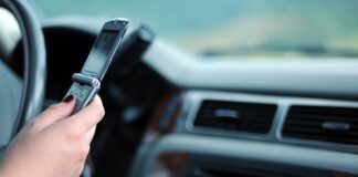 Ile wynosi mandat za spanie w aucie?