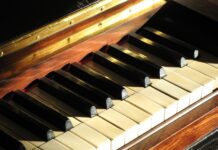 Ile zarabia klawisz?