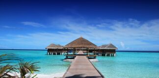 Czy we Włoszech można pić alkohol na plaży?